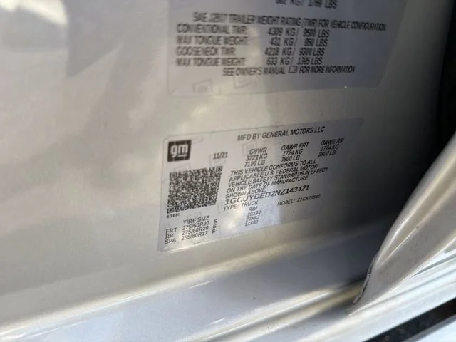Used 2022 Silver Ice Metallic Chevrolet LT image 36