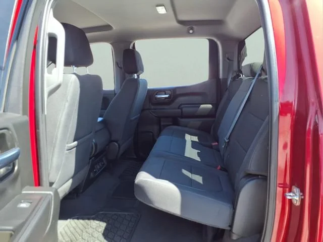 Used 2019 CAJUN RED TINTCOAT Chevrolet LT image 16