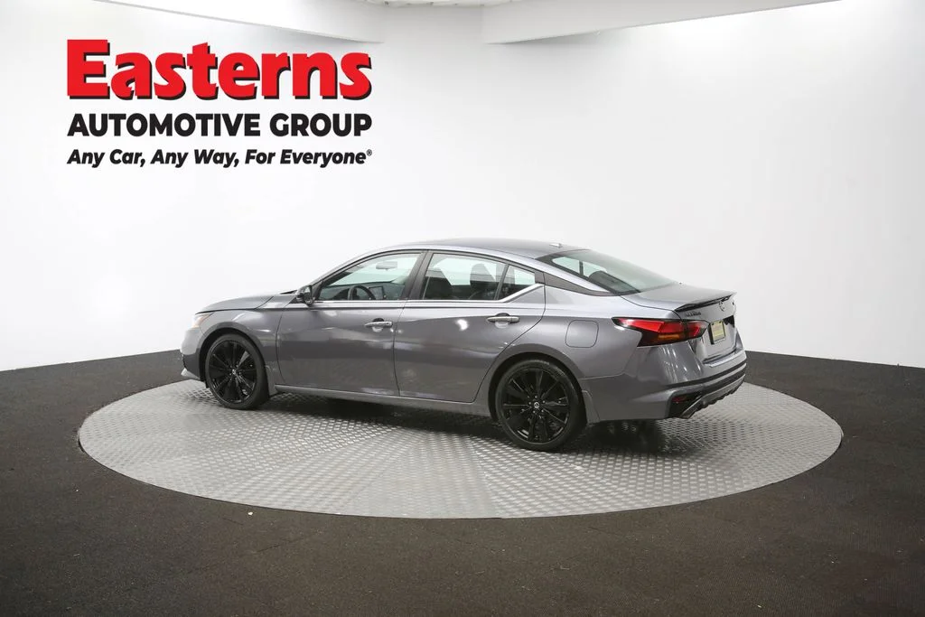 Used 2022 Gray Nissan 2.5 SR image 60