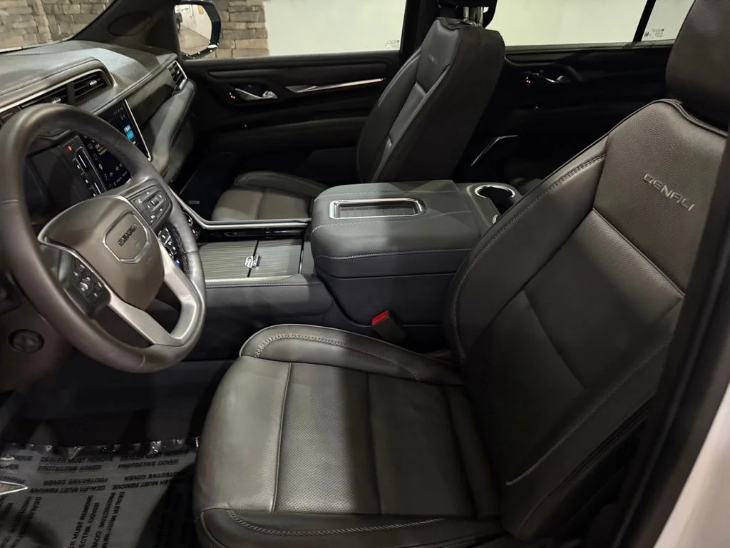 Used 2024 White Frost GMC Denali image 11