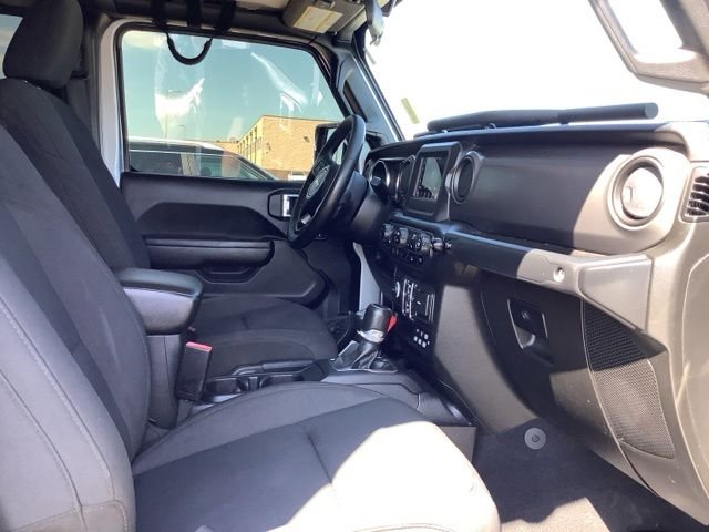 2021 Jeep Gladiator WILLYS - Photo 27