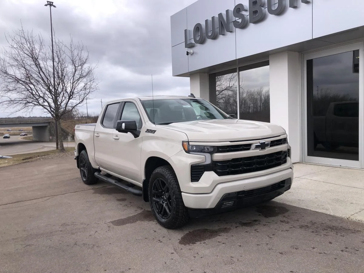 New 2026 White Chevrolet 4WD Crew Cab 147" RST image 1