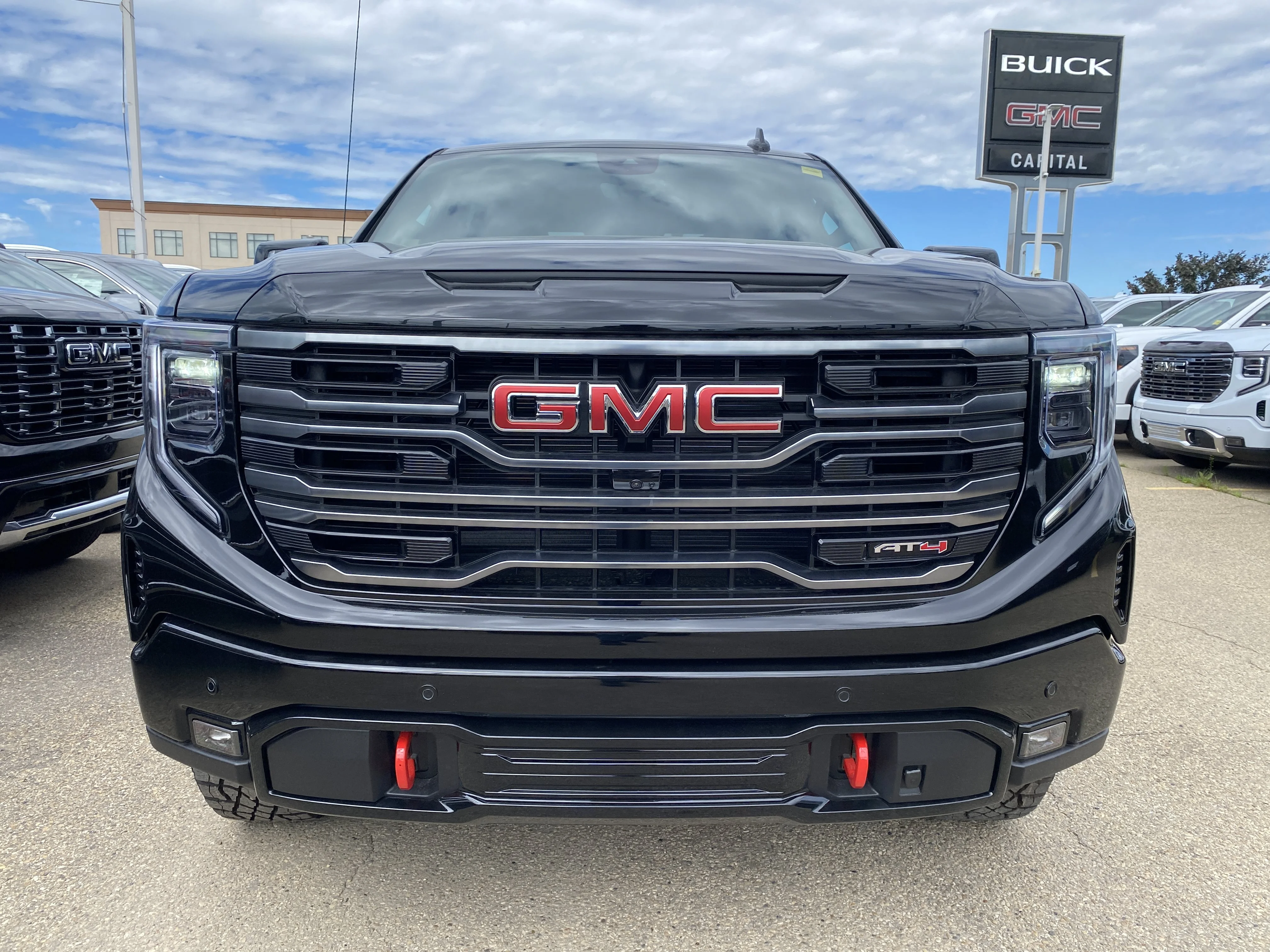 New 2026 ONYX BLACK GMC AT4 image 9