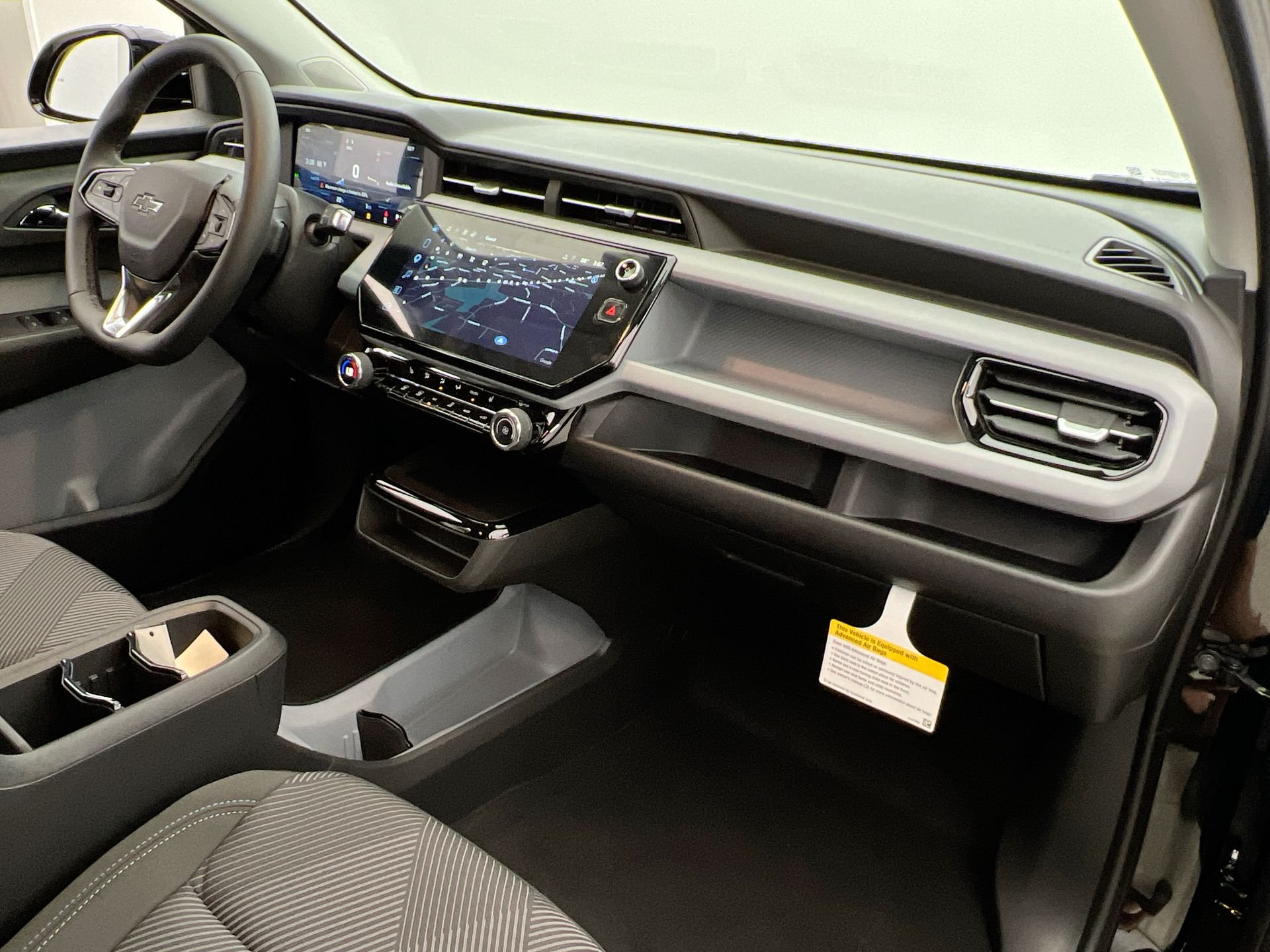 2027 Chevrolet Bolt LT - Photo 83