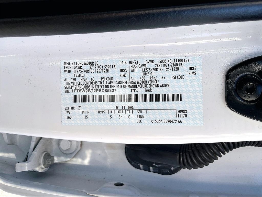 Used 2023 White Ford XL image 34