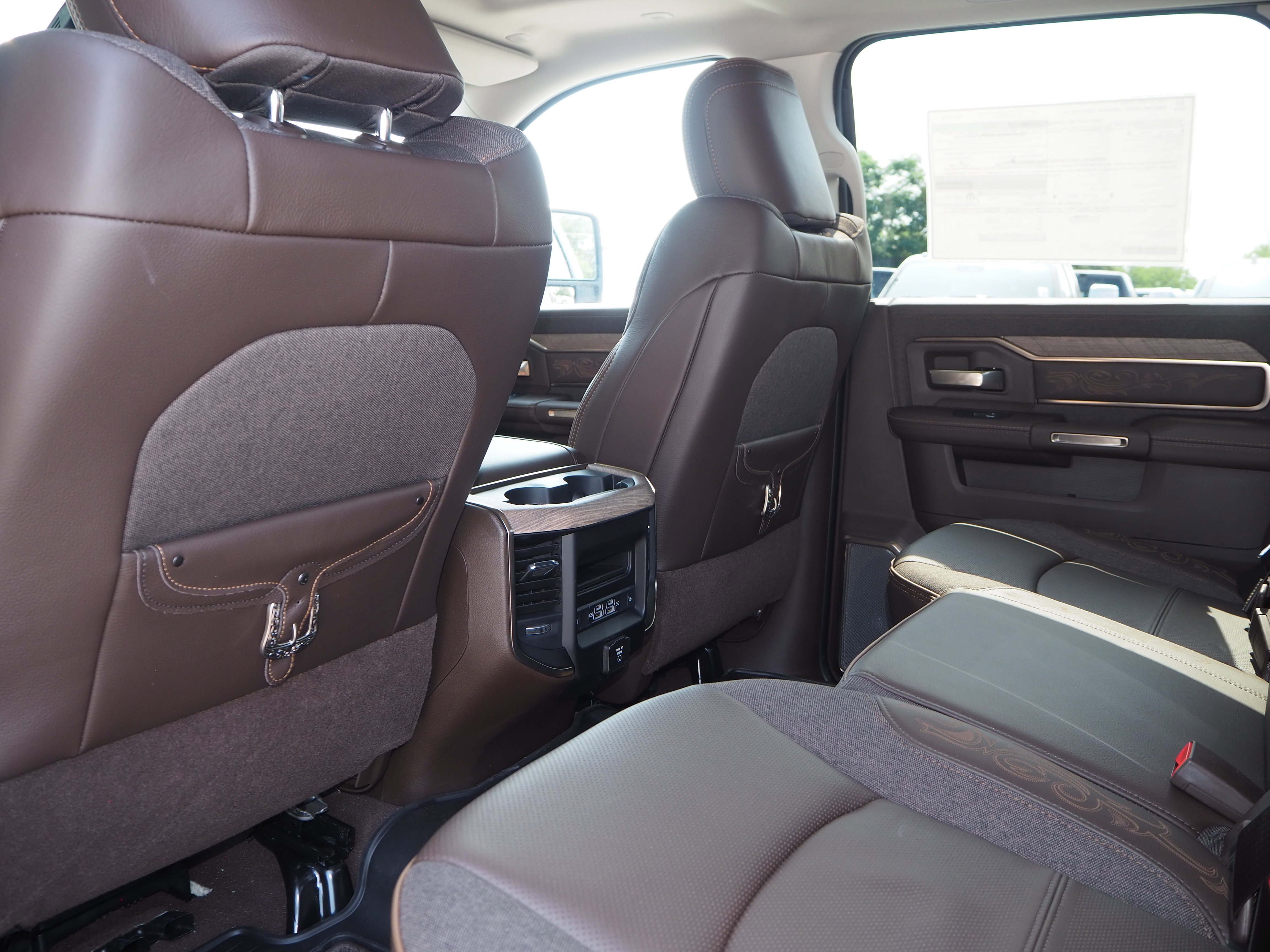 2025 RAM 2500 Limited - Photo 13