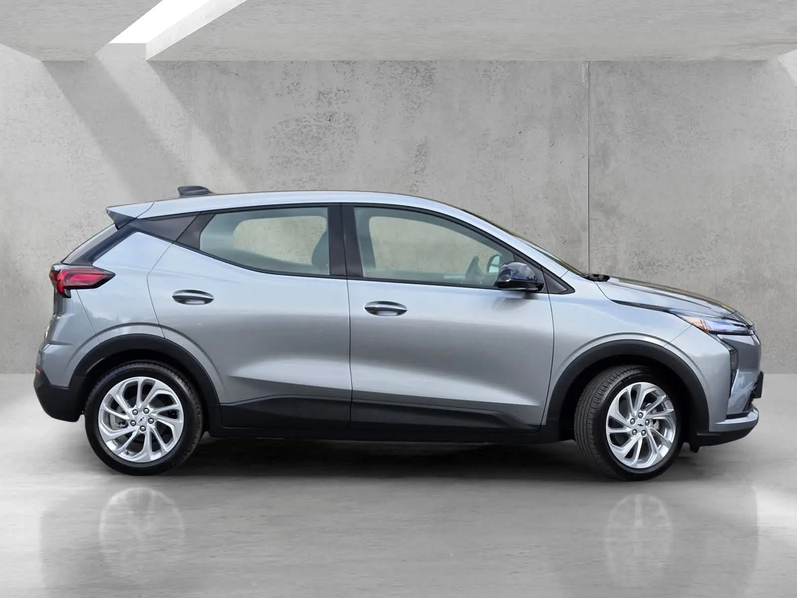 New 2027 Sterling Grey Metallic Chevrolet LT image 3