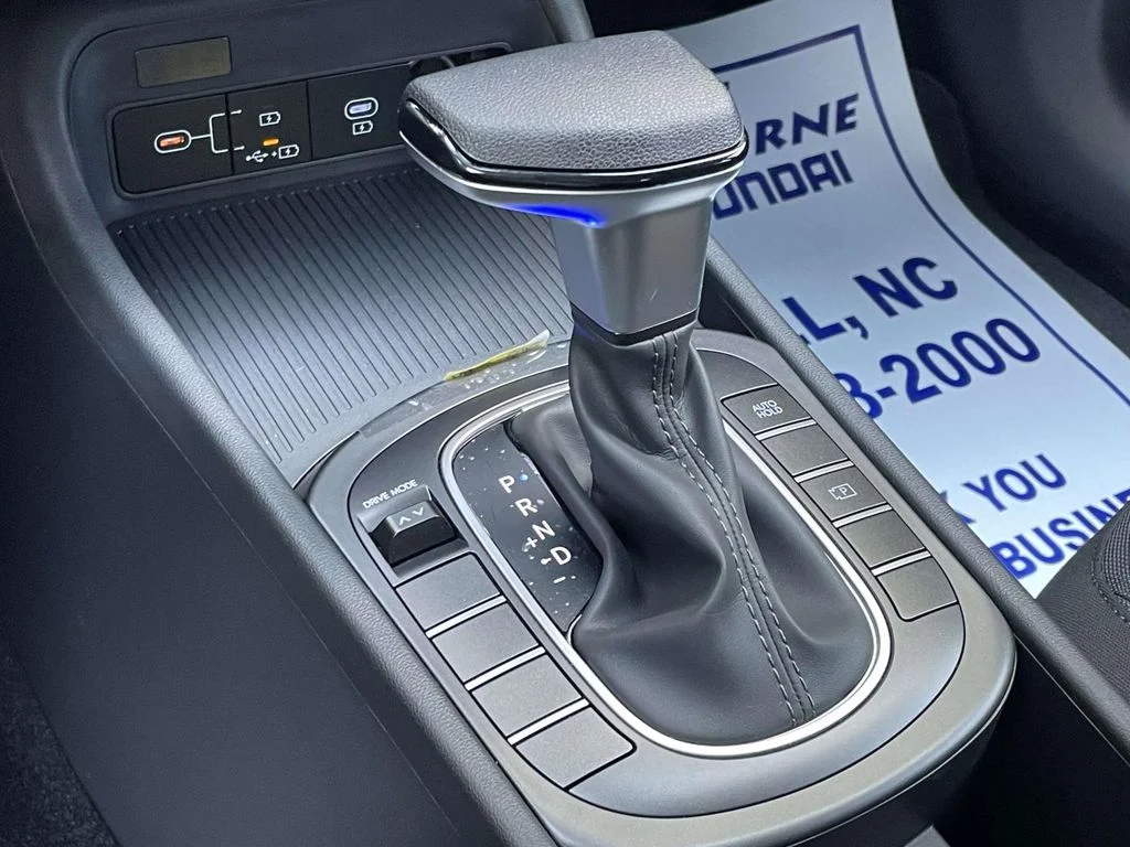 New 2026 Gray Hyundai SE image 28