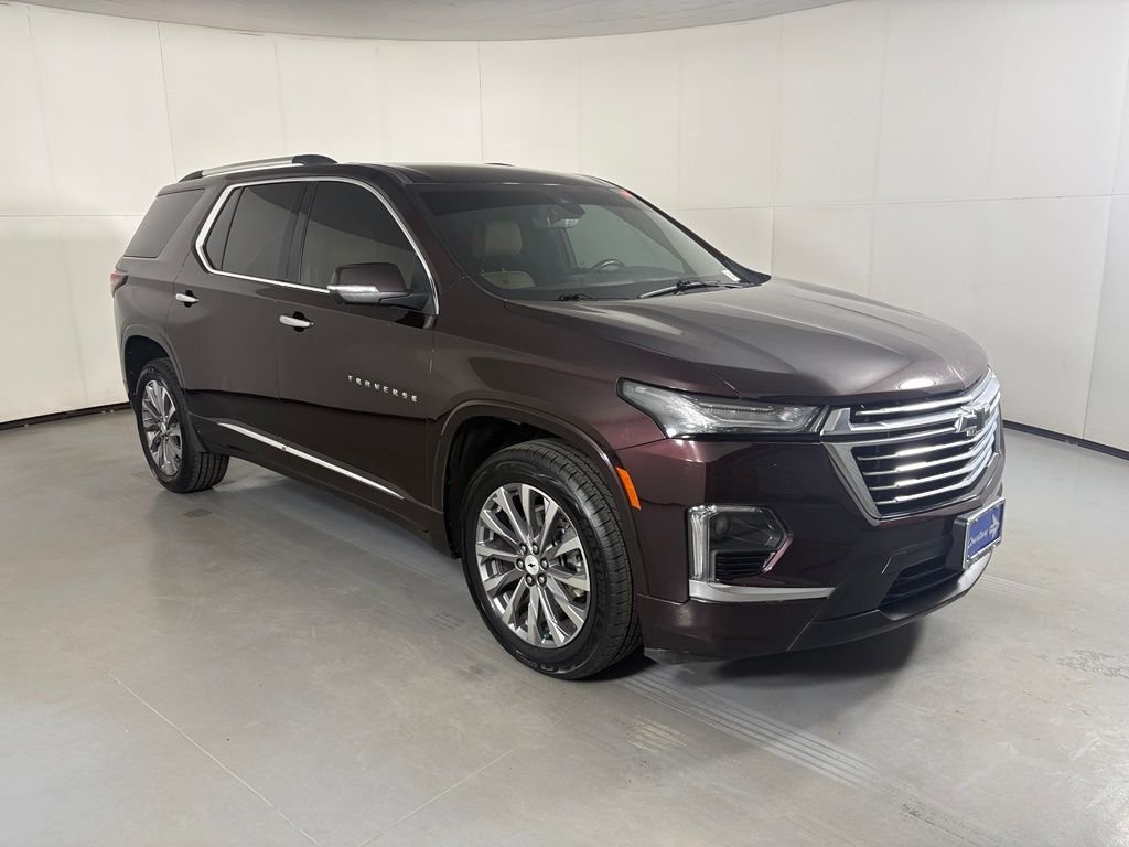 Used 2023 Red Chevrolet Premier image 2