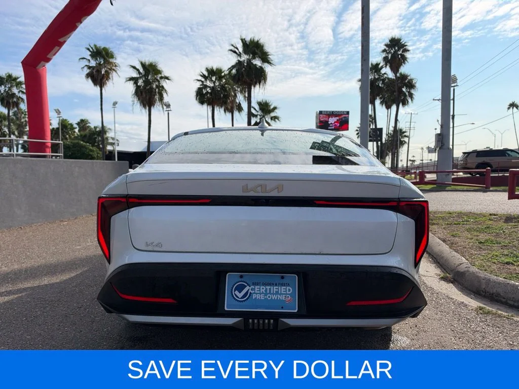 Used 2025 White Kia EX image 5