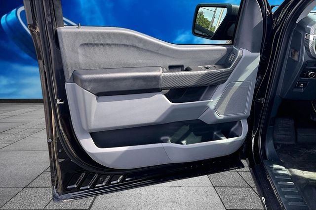 Used 2025 Black Metallic Ford XL image 24