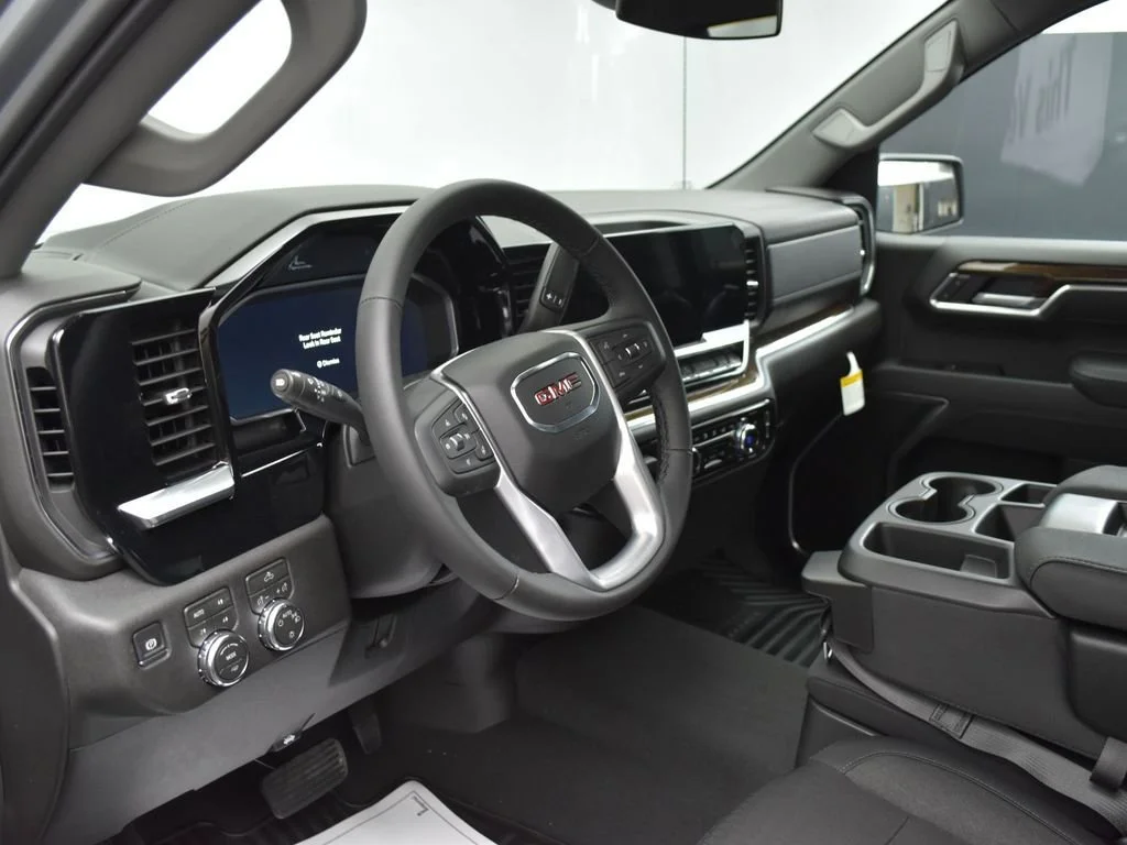 2026 GMC Sierra 1500 SLE - Photo 17