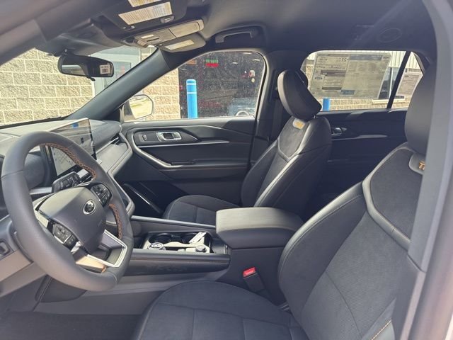 New 2026 Star White Metallic Tri-Coat Ford Tremor® image 15