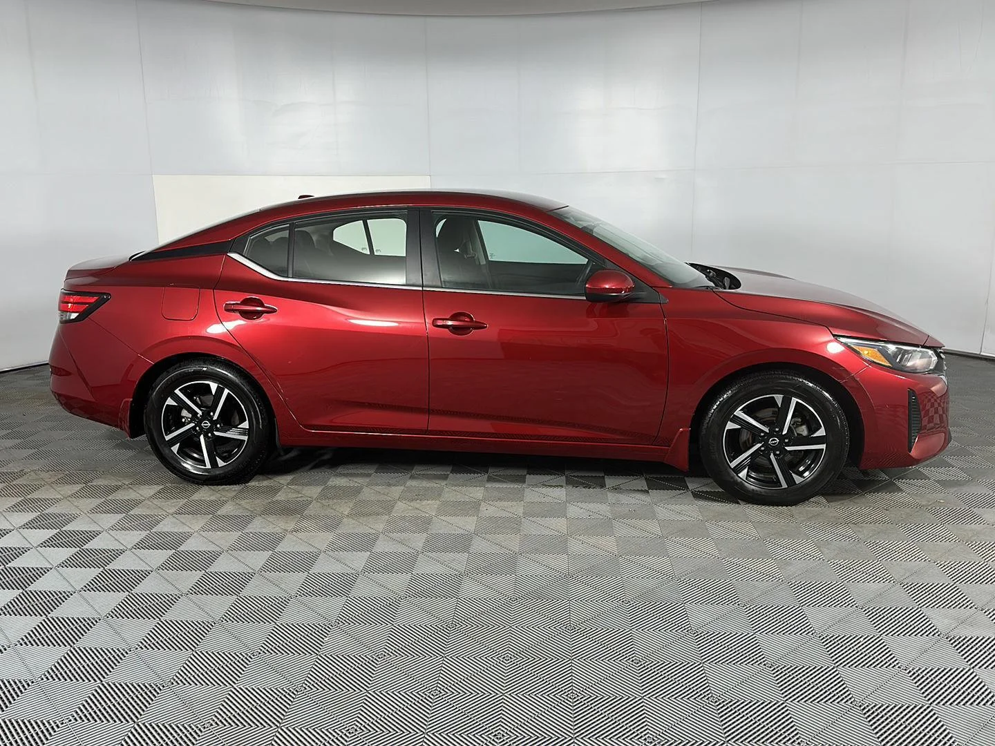 Used 2024 Scarlet Ember Tintcoat Nissan SV image 15
