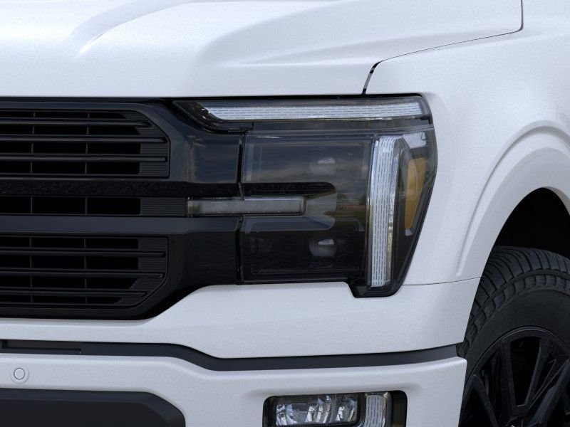 New 2026 Star White Metallic Tri-Coat Ford Platinum® image 40