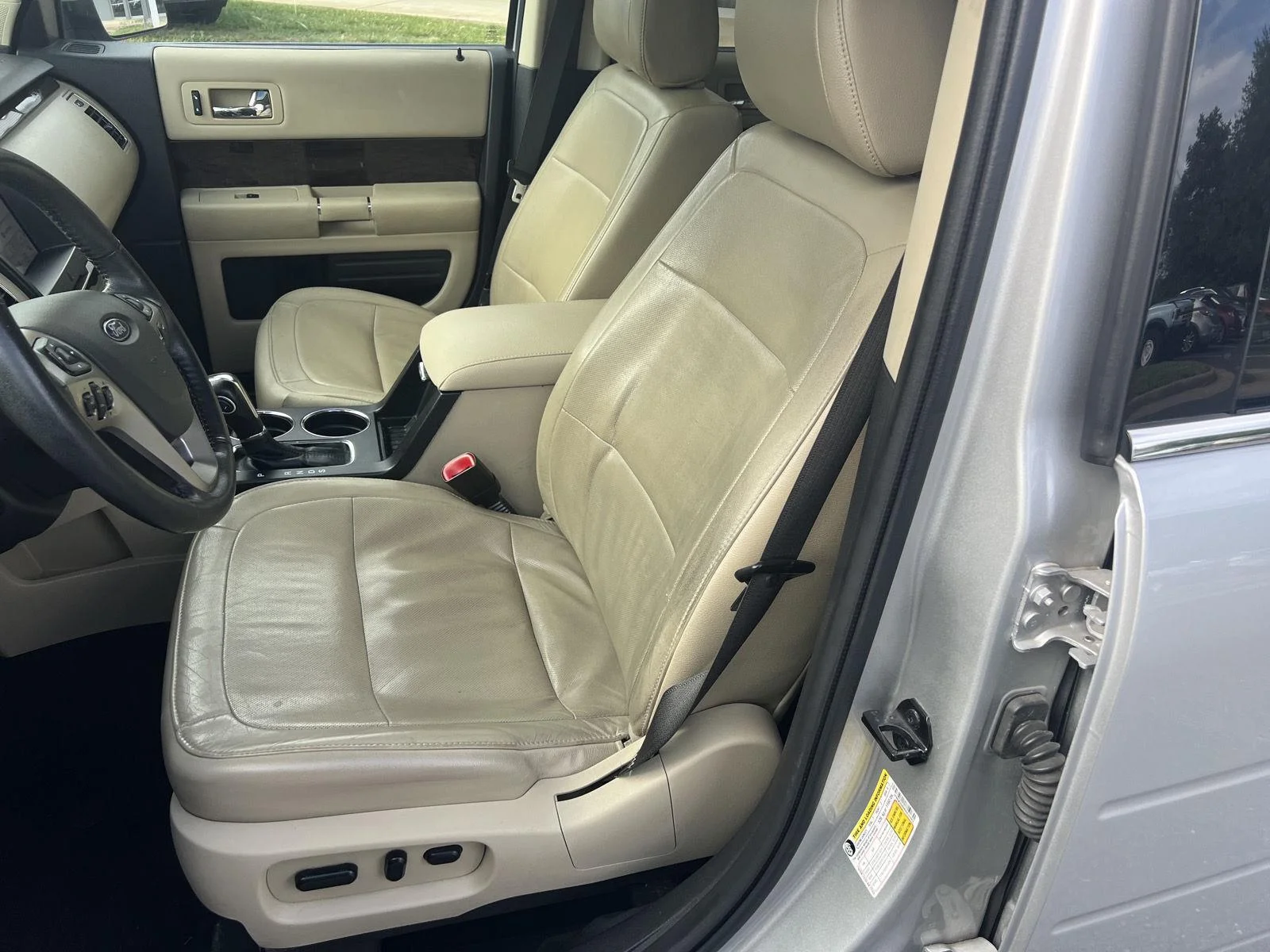 Used 2019 Ingot Silver Ford Limited image 7