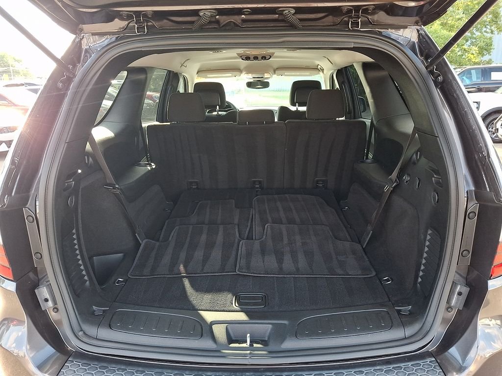 Used 2019 Gray Dodge SXT image 30