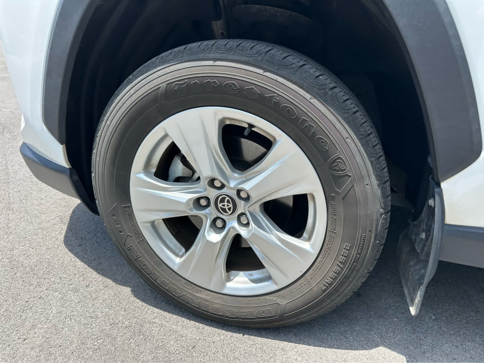 Used 2021 Super White Toyota XLE image 9