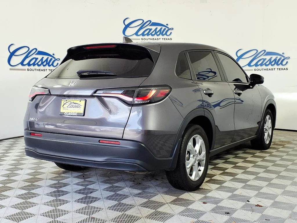 Used 2025  Honda LX image 6