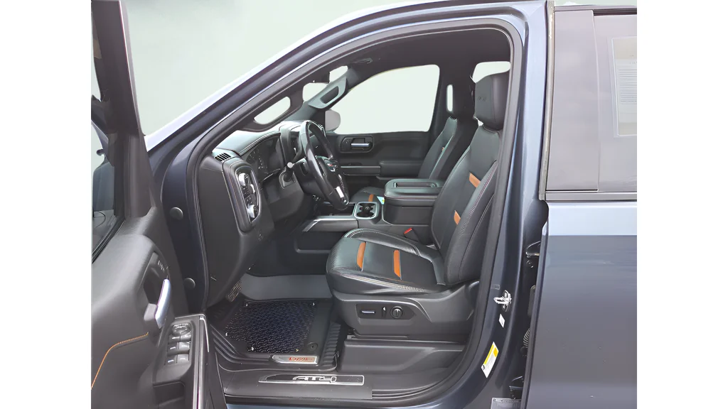 Used 2021 Gray GMC AT4 image 9