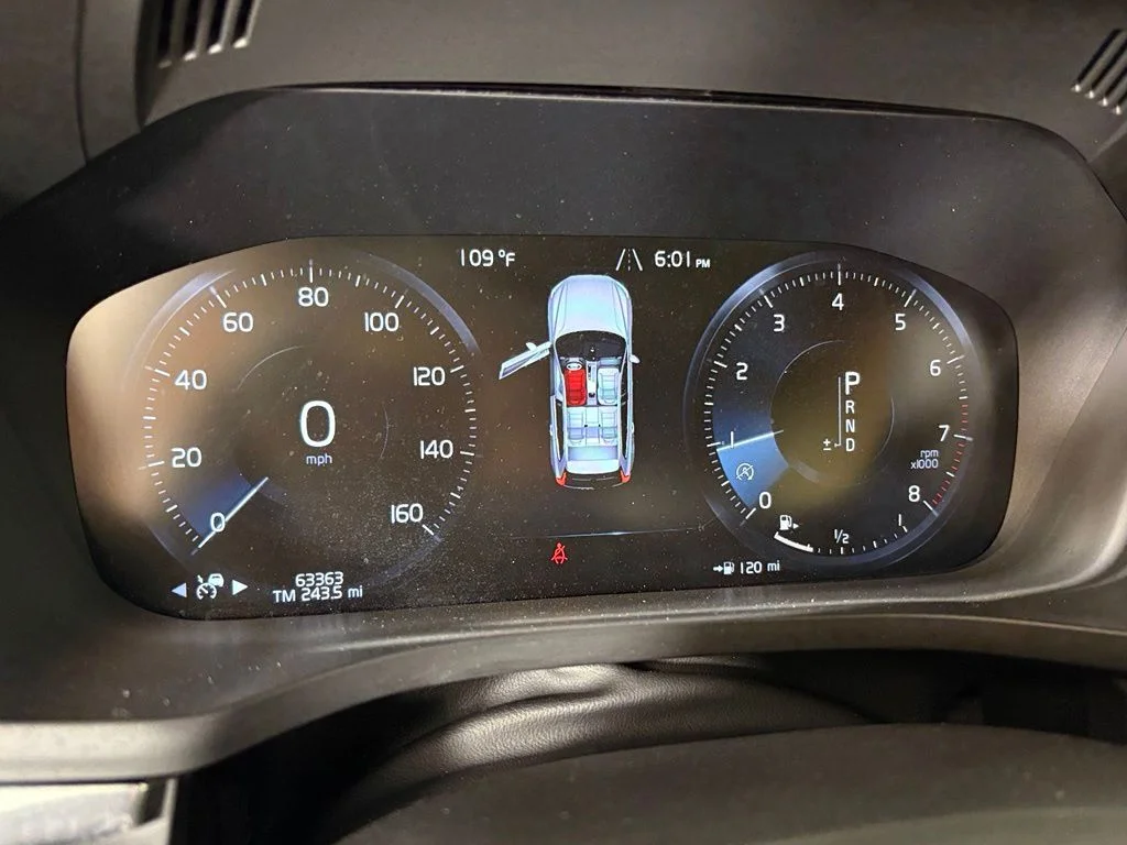 Used 2020 Gray Volvo T6 Inscription image 23