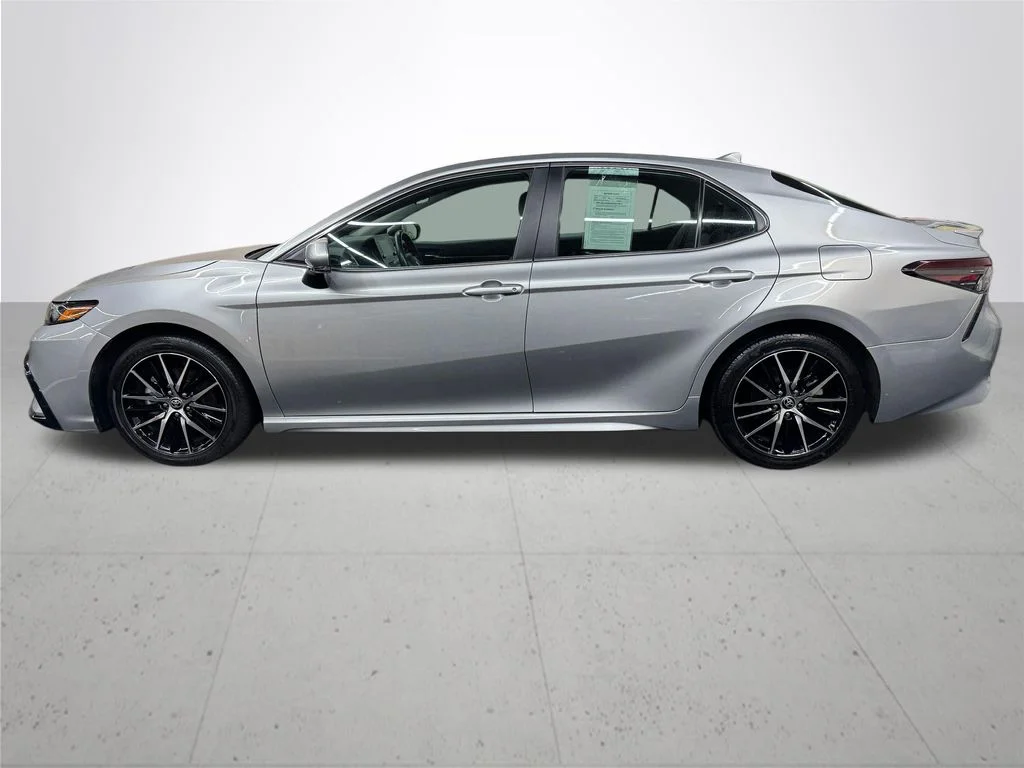 Used 2024 Silver Toyota SE image 3