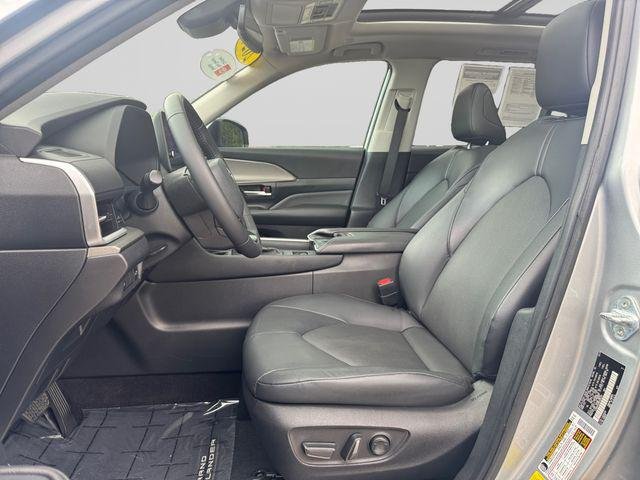 2024 Toyota Grand Highlander XLE - Photo 42