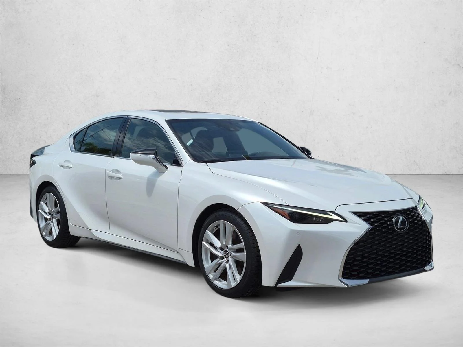 Certified Used 2023 Eminent White Pearl Lexus  image 3