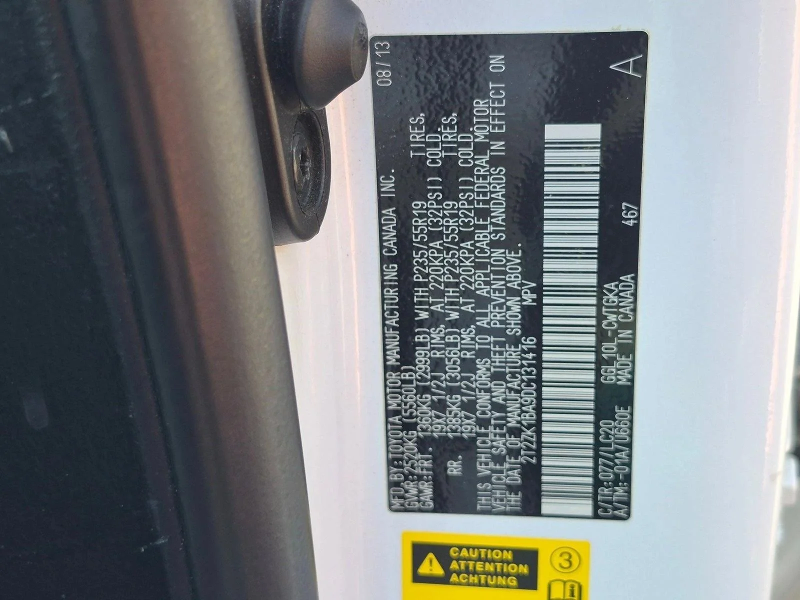 Used 2013 Starfire Pearl Lexus  image 21