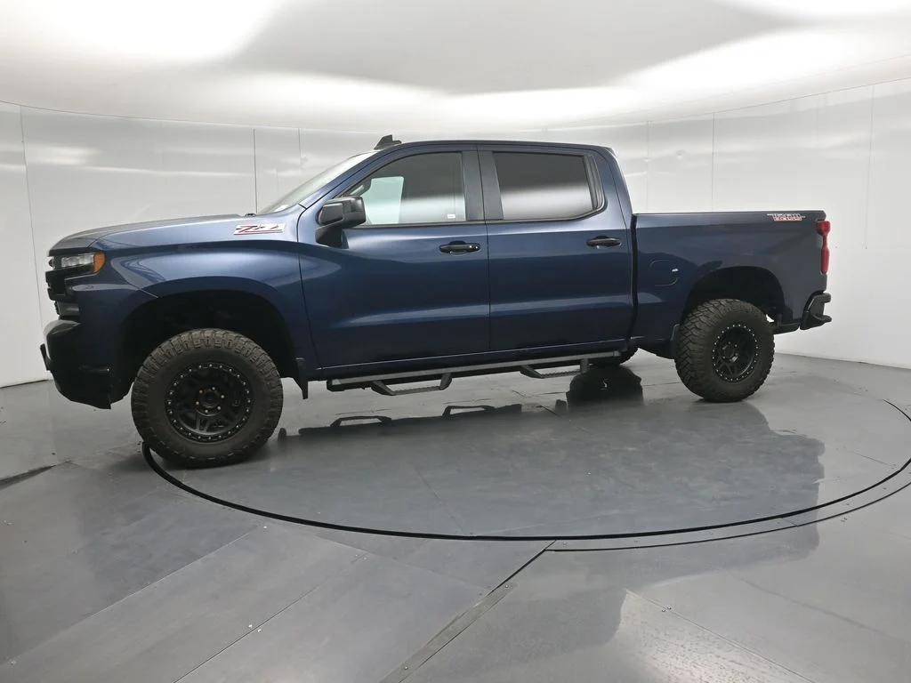 Used 2020 Blue Chevrolet LT Trail Boss image 30