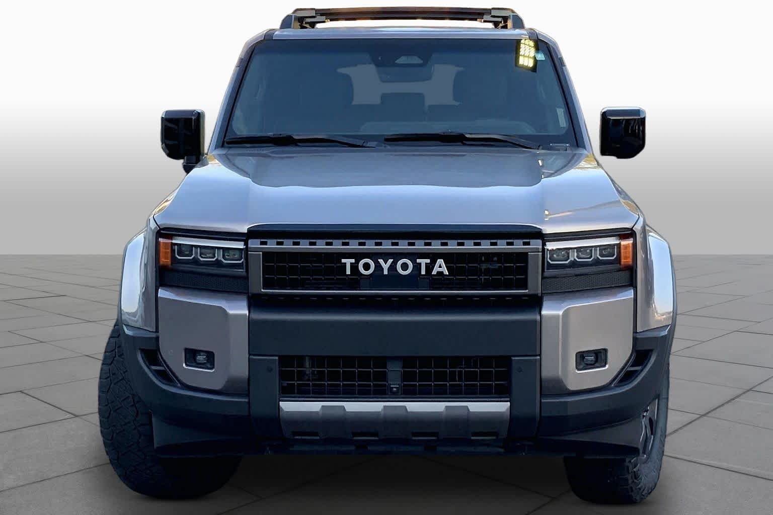 Used 2024 Meteor Shower Toyota  image 4