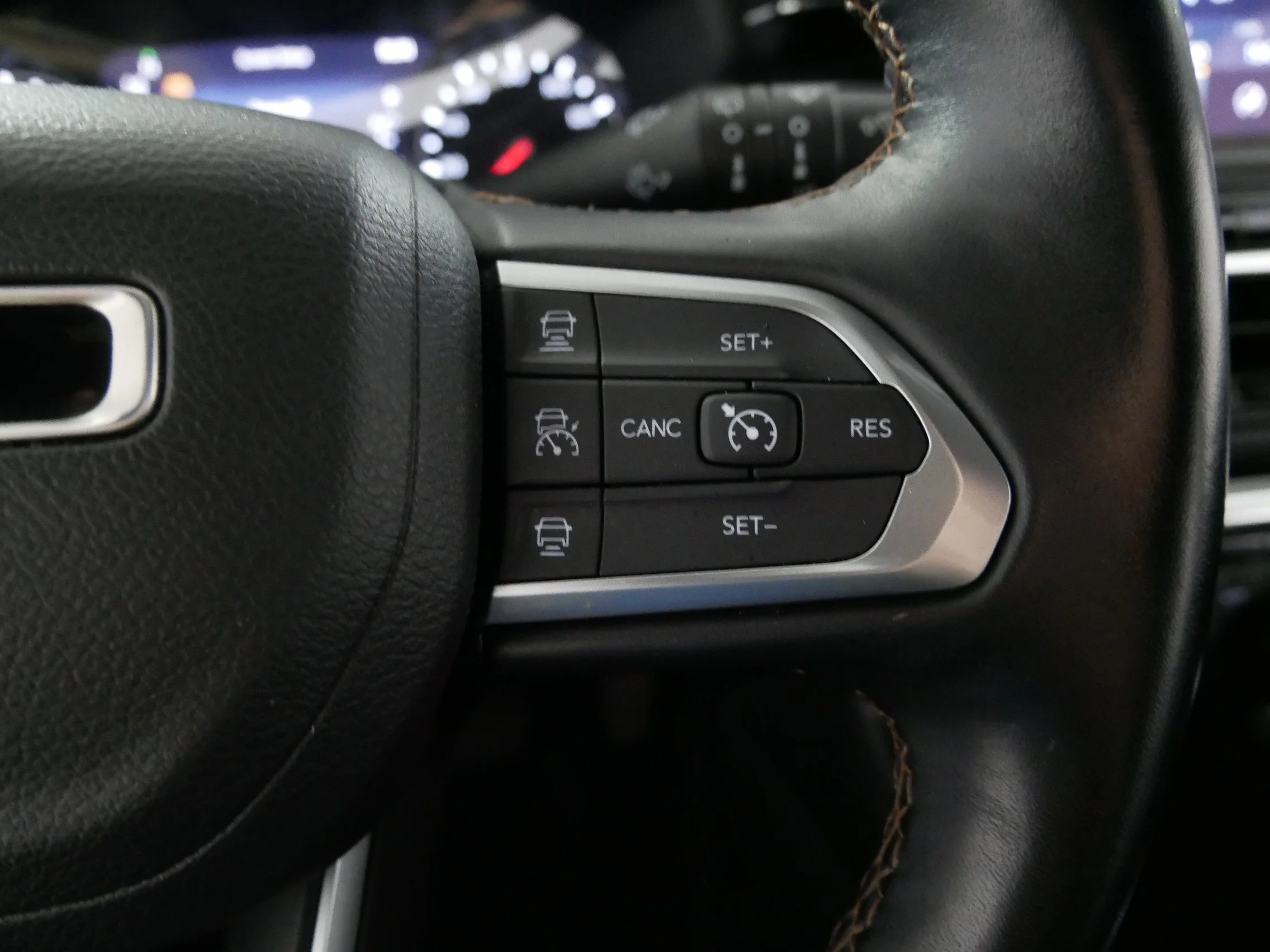 2022 Jeep Compass (RED) Edition - Photo 28