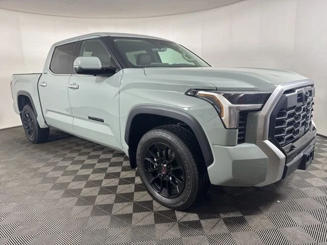 2023 Toyota Tundra Limited 3.4L 4WD CrewMax 5.5' Bed's photo