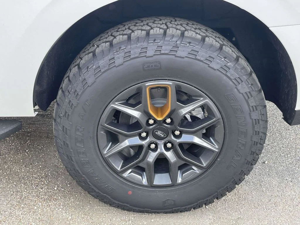 New 2026 Star White Metallic Tri-Coat Ford Tremor® image 9