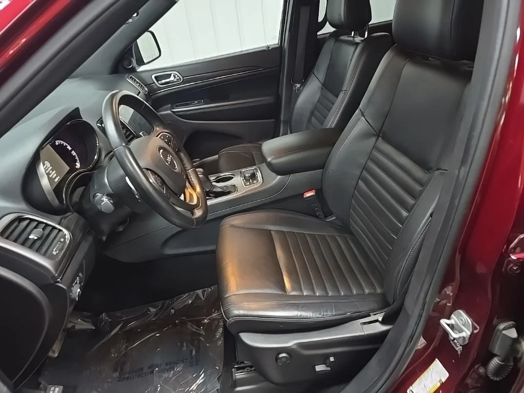 Used 2021 Red Jeep Limited X image 33