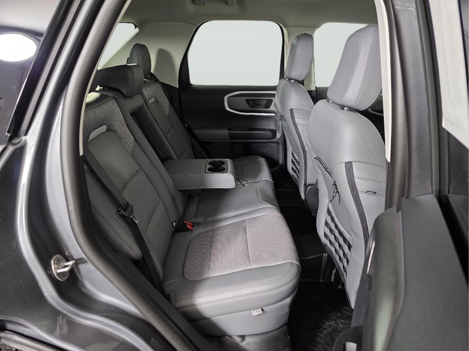 Used 2026 Carbonized Gray Metallic Ford Badlands image 21