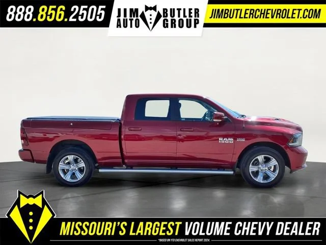 Used 2015  Ram Sport image 30
