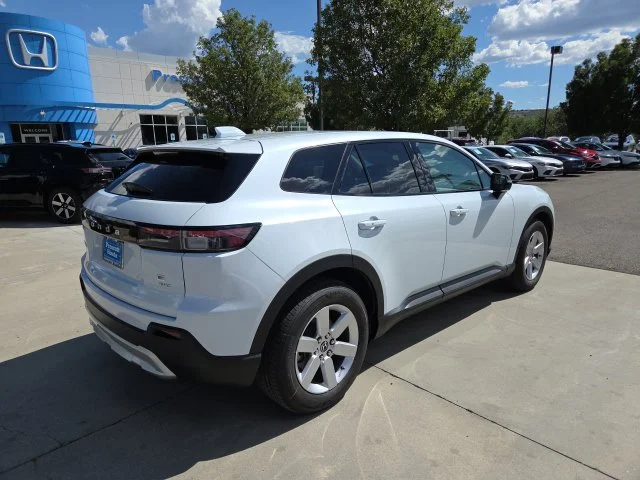 New 2026 Frostline White Pearl Honda EX image 3