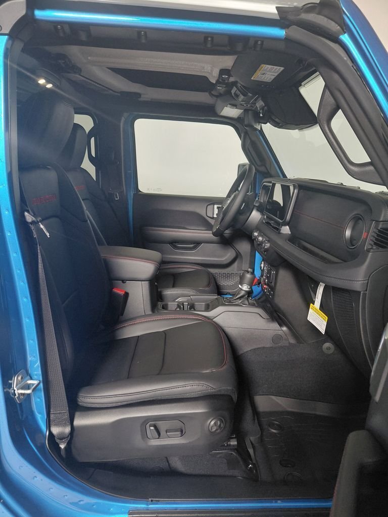 New 2026 Hydro Blue Pearlcoat Jeep Rubicon X image 15