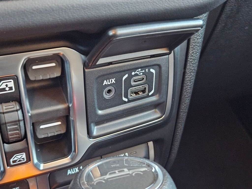 New 2026 Reign Exterior Paint Jeep Mojave image 27