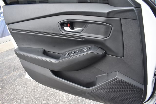 Used 2024  Honda Sport image 31
