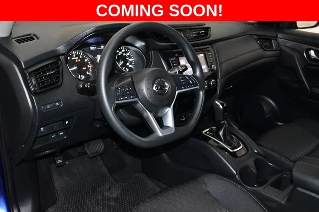 Used 2017 Blue Nissan S image 15