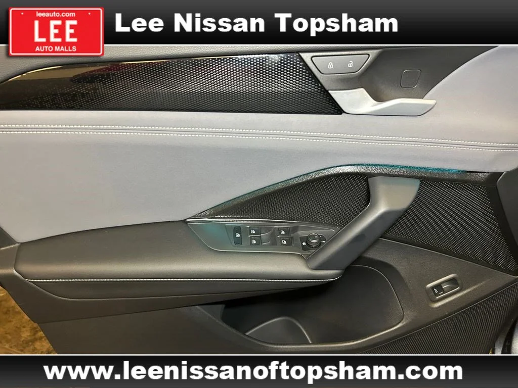 Used 2025 Gray Volkswagen SE R-Line Black image 22
