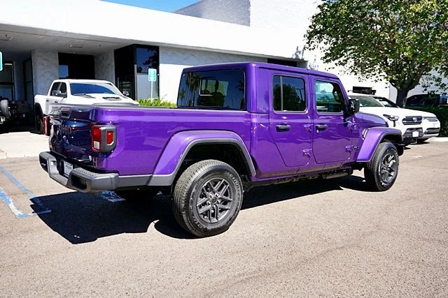New 2026 Reign Jeep Sport S image 9
