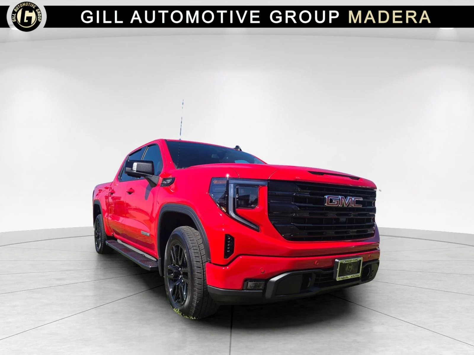 2026 GMC Sierra 4WD Crew Cab Short Box Elevation's photo