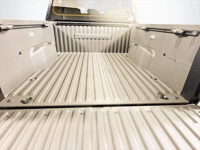 Certified Used 2024 BLACK Toyota  image 26