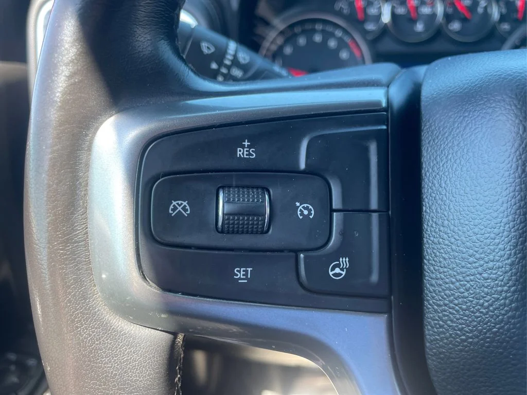 Used 2020 Cajun Red Tintcoat Chevrolet RST image 29