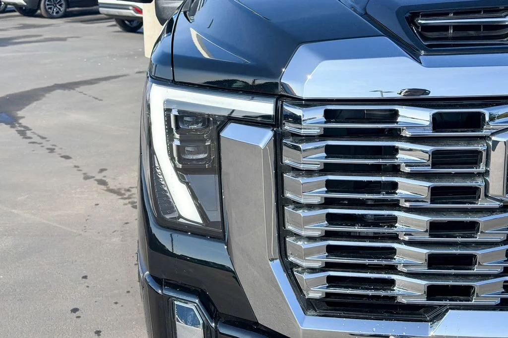 New 2026 Onyx Black GMC Denali image 4