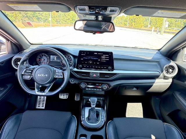 Used 2023 Gray Kia GT-Line image 21