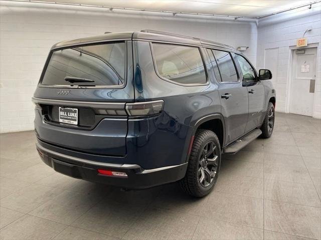 New 2026 Fathom Blue Pearl-Coat Exterior Paint Jeep Upland image 4